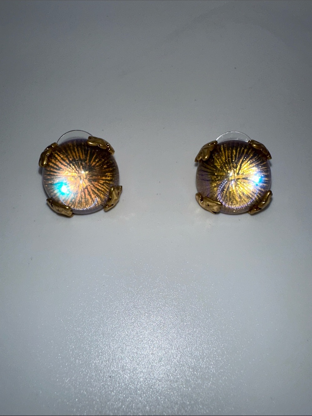 Fashion Jewelry Gold-Tone Iridescent Round Stud Earrings
